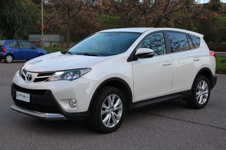 TOYOTA RAV4 2.2 D-4D 4WD Active